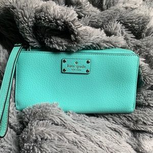 kate spade wristlet